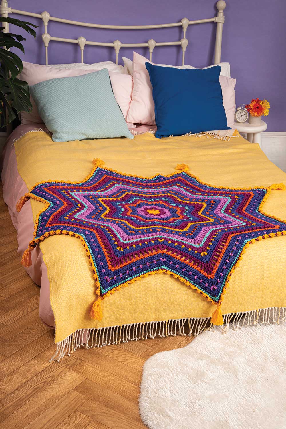 Cosmic Crochet book - Image 2