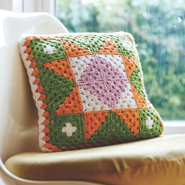 Granny Squares Made Easy Book - Image 6