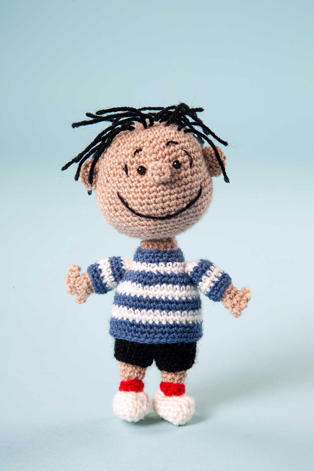 Peanuts Official Crochet Collection book - Image 6