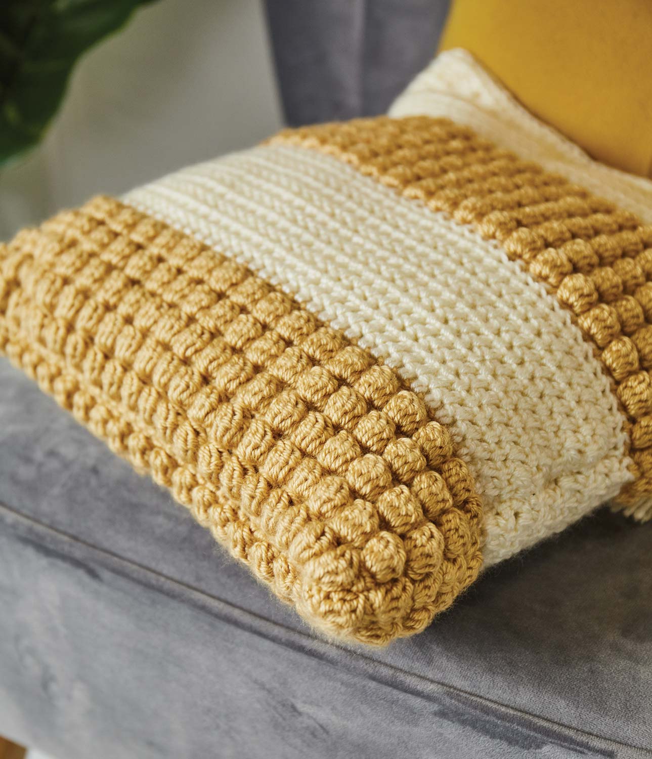 The Crochet Handbook - Image 10