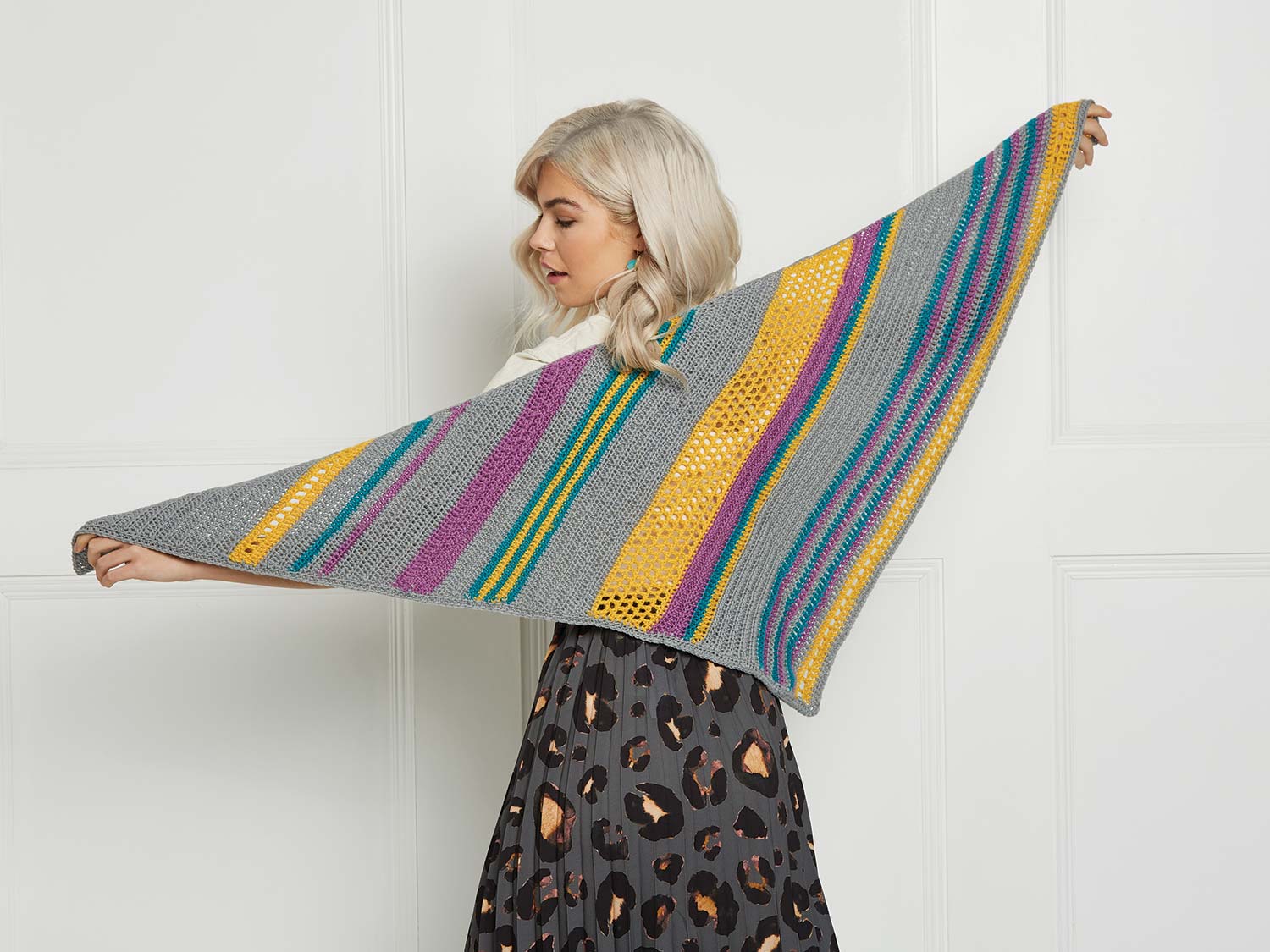 The Crochet Handbook - Image 6