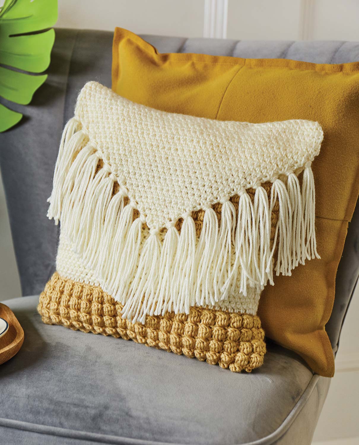The Crochet Handbook - Image 9