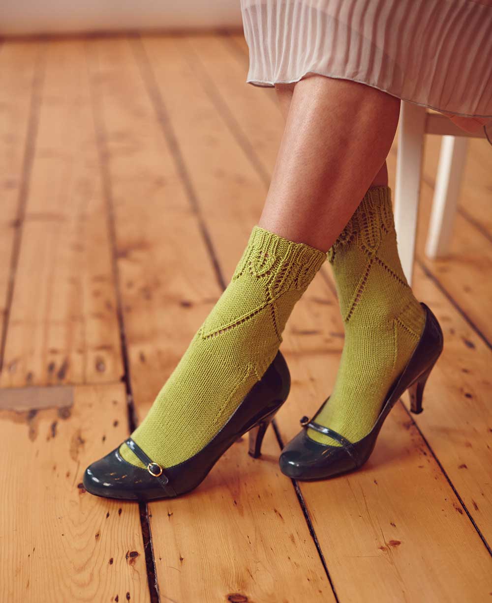 The Ultimate Knitted Socks Handbook - Image 9