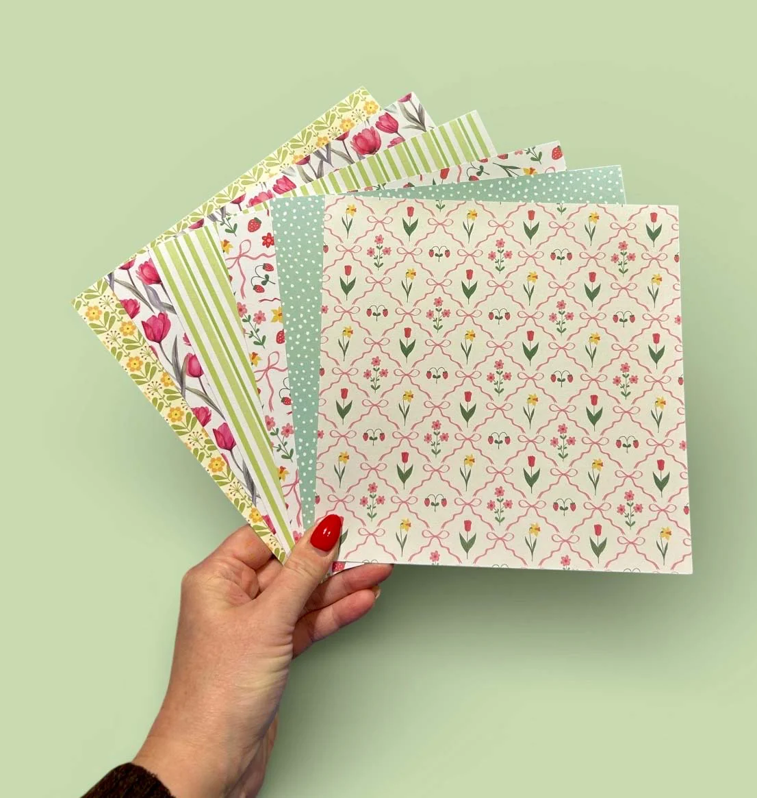 Made to Surprise 8'' x 8'' Paper Pack Feeling Bouquet-tiful | Bloomin' Wonderful - Image 5