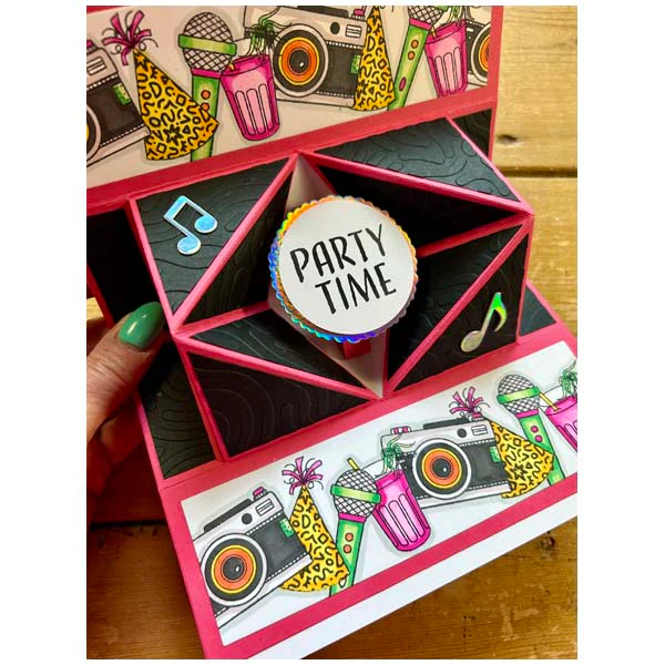 Made To Surprise Embossing Folder Surprise Retro Pattern | 8in x 8in - Image 2
