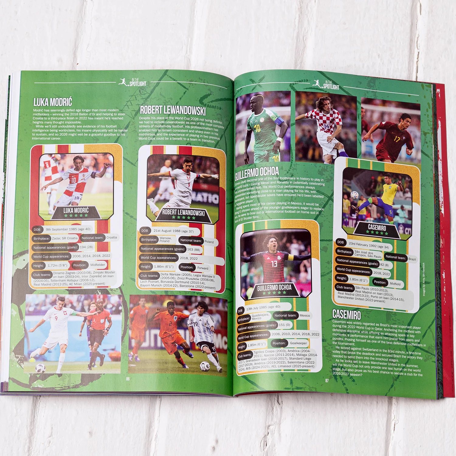 World Football 2026 book and wallchart - Image 4
